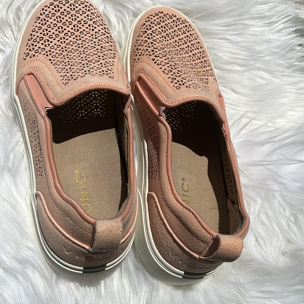 NWOT Kimmie Perforated Suede Slip-On Sneakers. Sz 7
